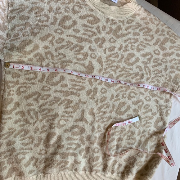 Chicwish "It's the Good Life" Leopard Oversize Sweater Size L-XL - Picture 7 of 9